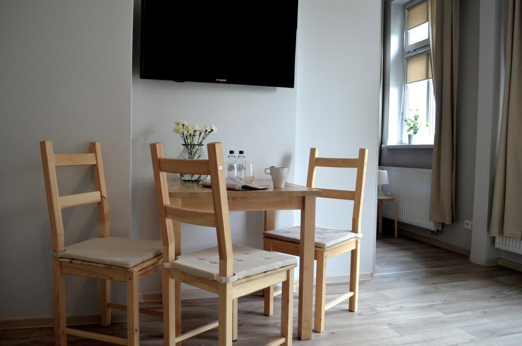 Apartamenty Leszno Leszno  Szoba fotó